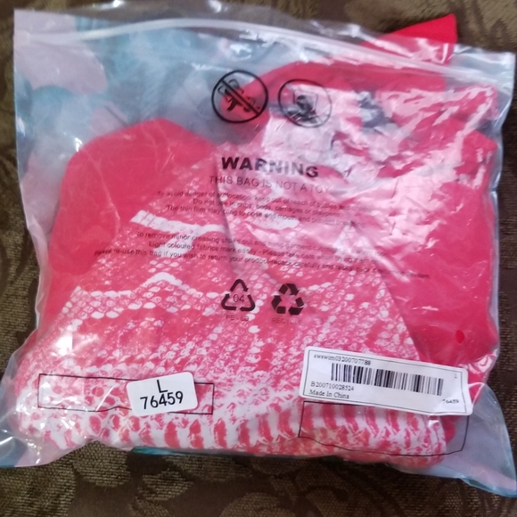 Shein one piece swimsuit - Picture 5 of 6